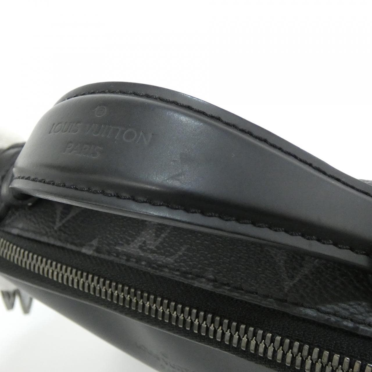 ルイヴィトン モノグラム エクリプス バムバッグ M42906 ショルダーバッグ