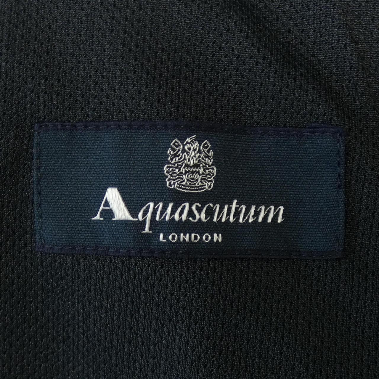 アクアスキュータム Aquascutum パンツ