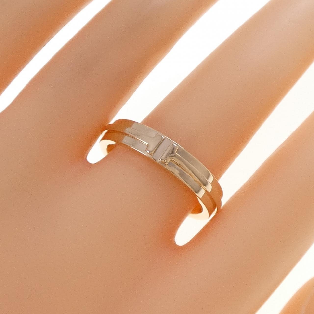 ティファニー Tトゥー ナロー リング