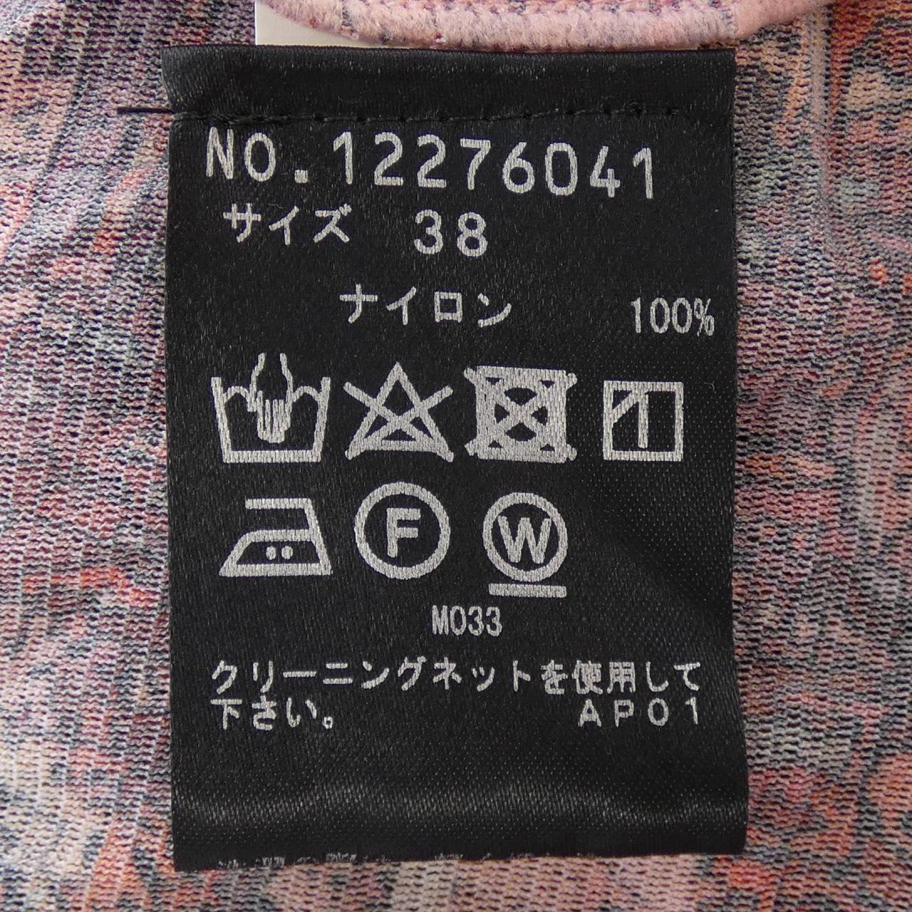 ヴィヴィアンタム VIVIENNE TAM ワンピース