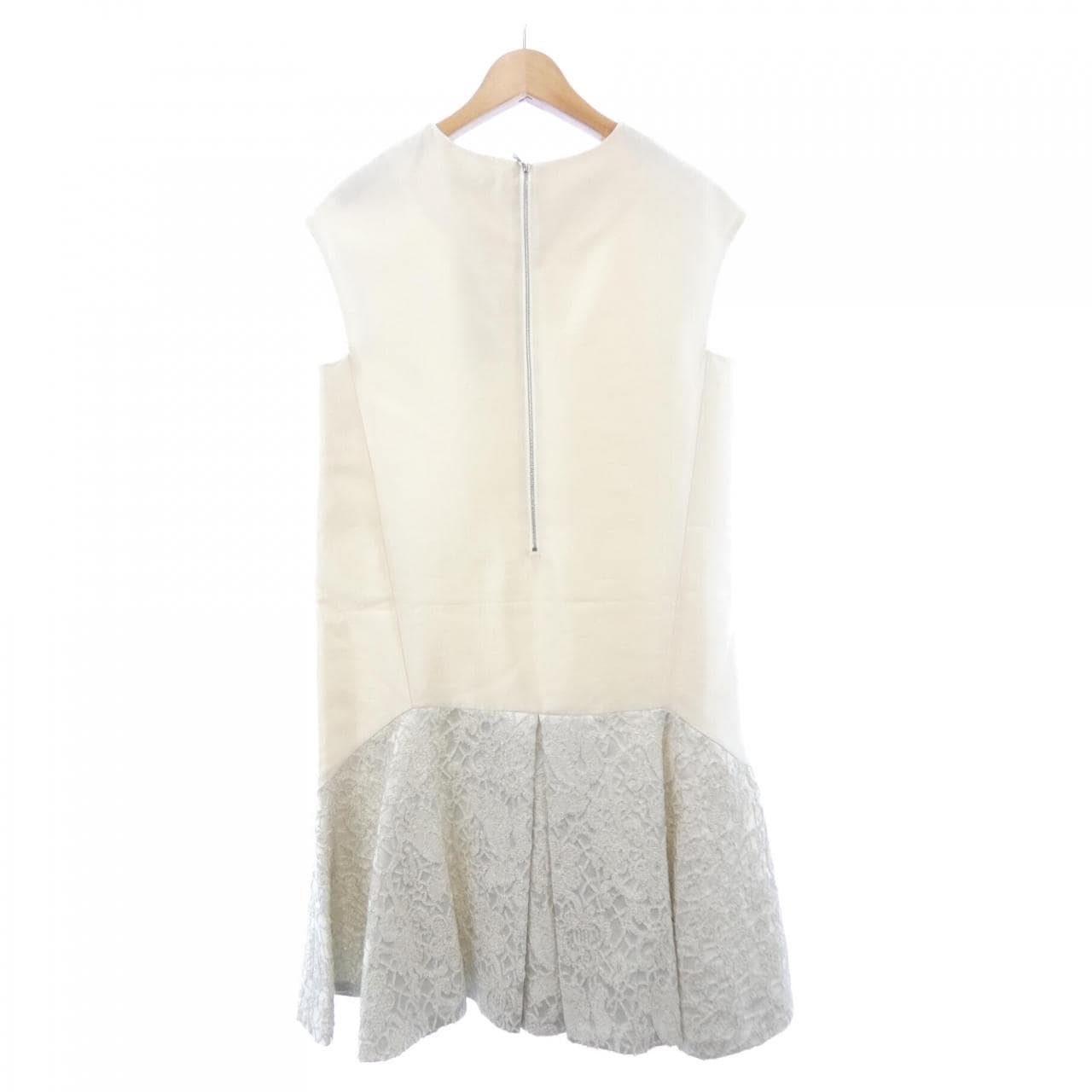 アドーア ADORE ワンピース