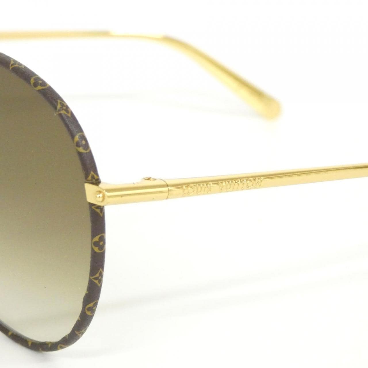 LOUIS VUITTON LV First PILOT Z1712U Sunglasses