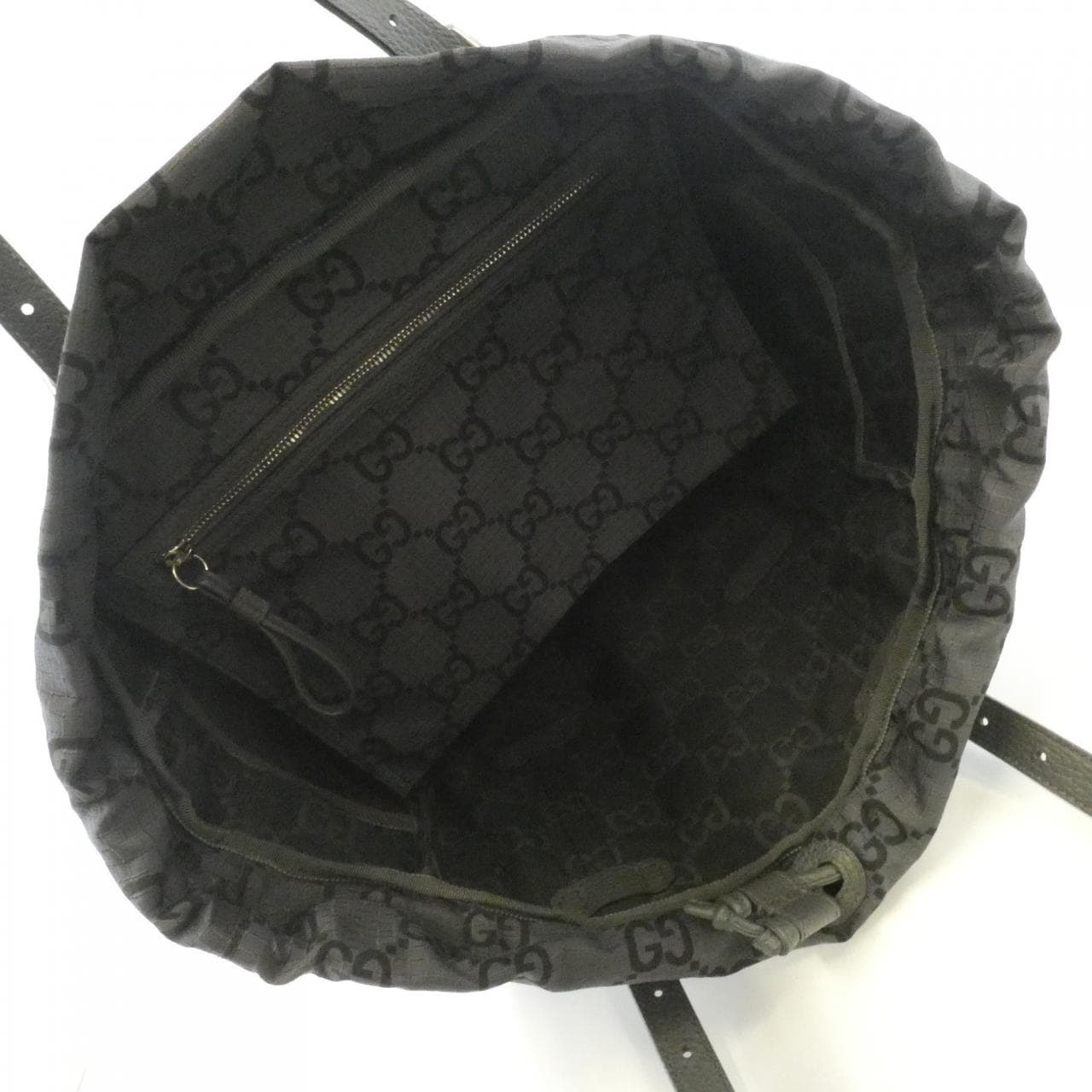 グッチ 767929 FACPM バッグ