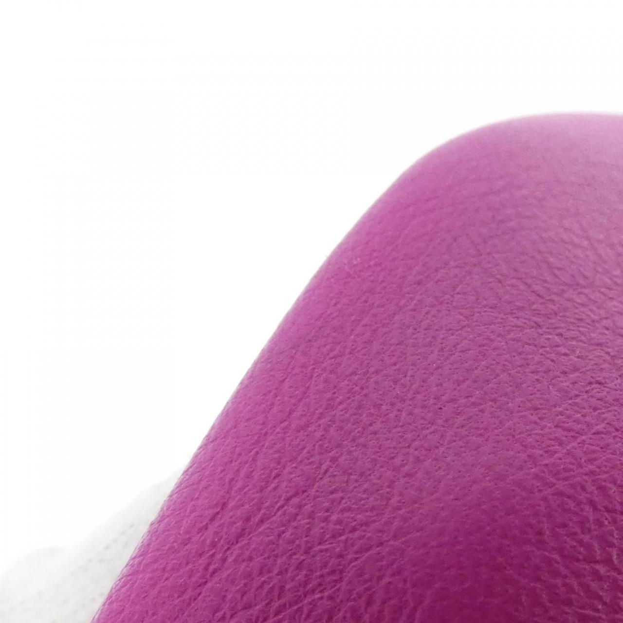 ロエベ ミストラル バッグ