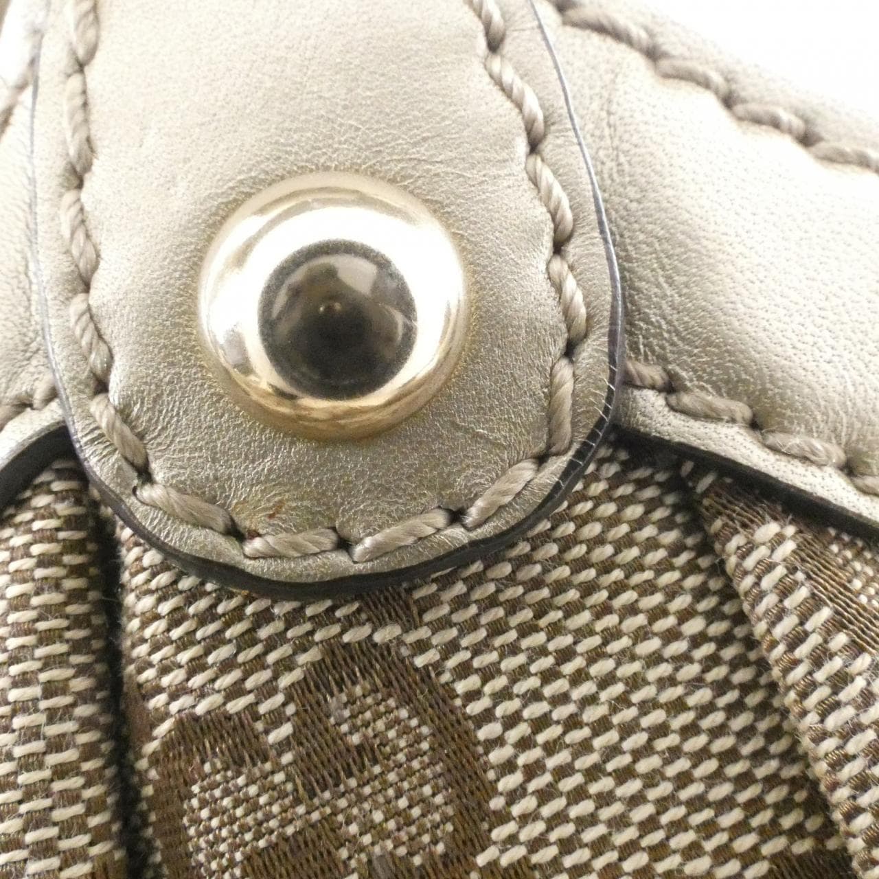 グッチ スーキー 211944 F4C2G バッグ