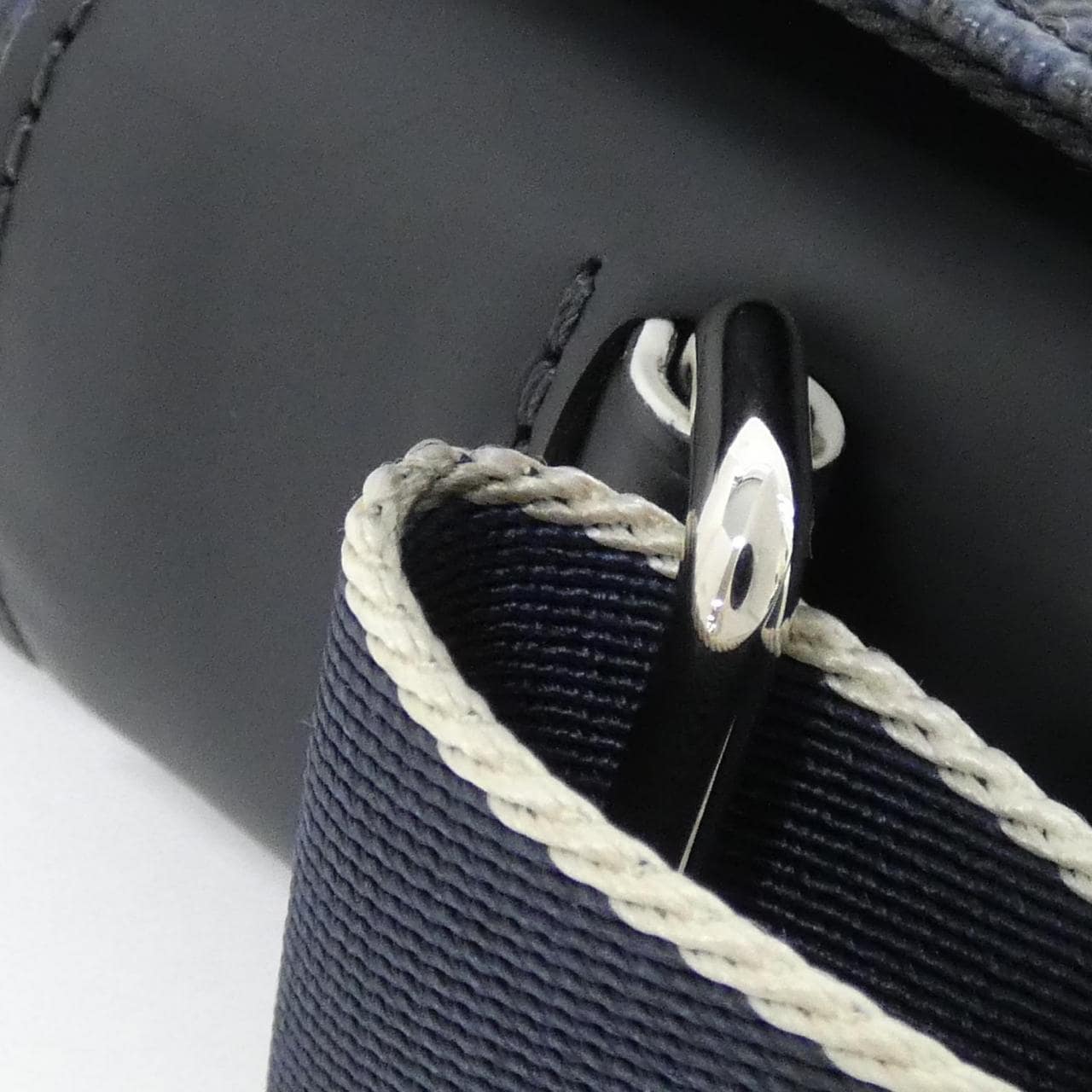 LOUIS VUITTON Damier Cobalt Latitude (America's Cup) District MM N44004 Shoulder Bag