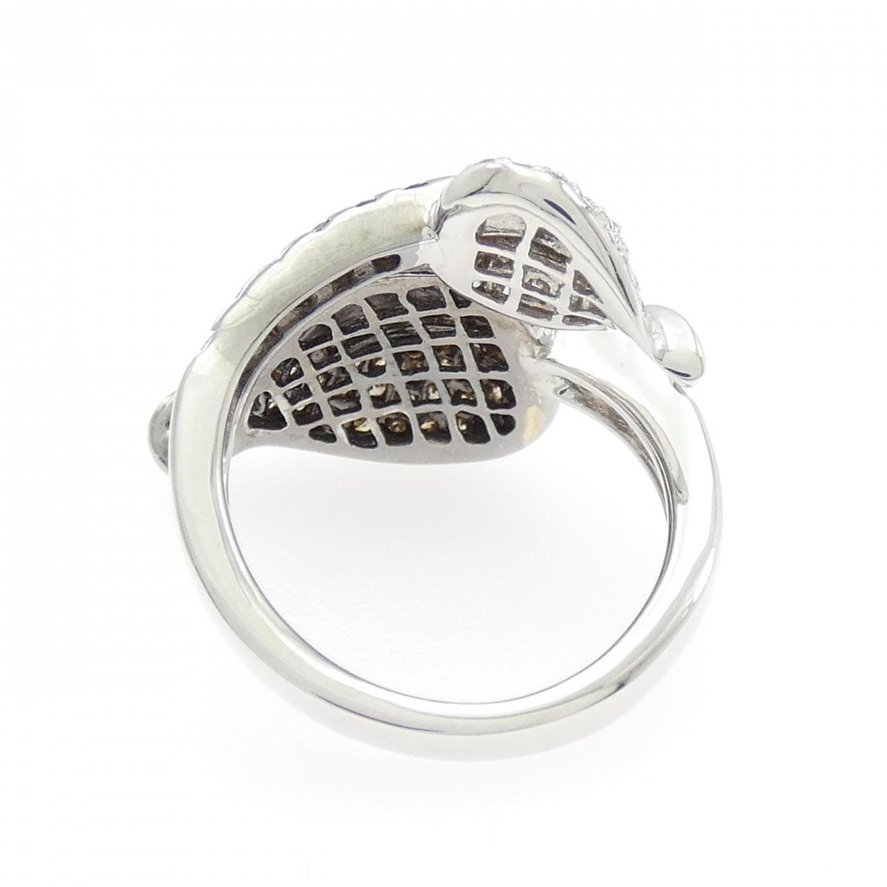 18K白金/18KG鑽石戒指，0.44克拉