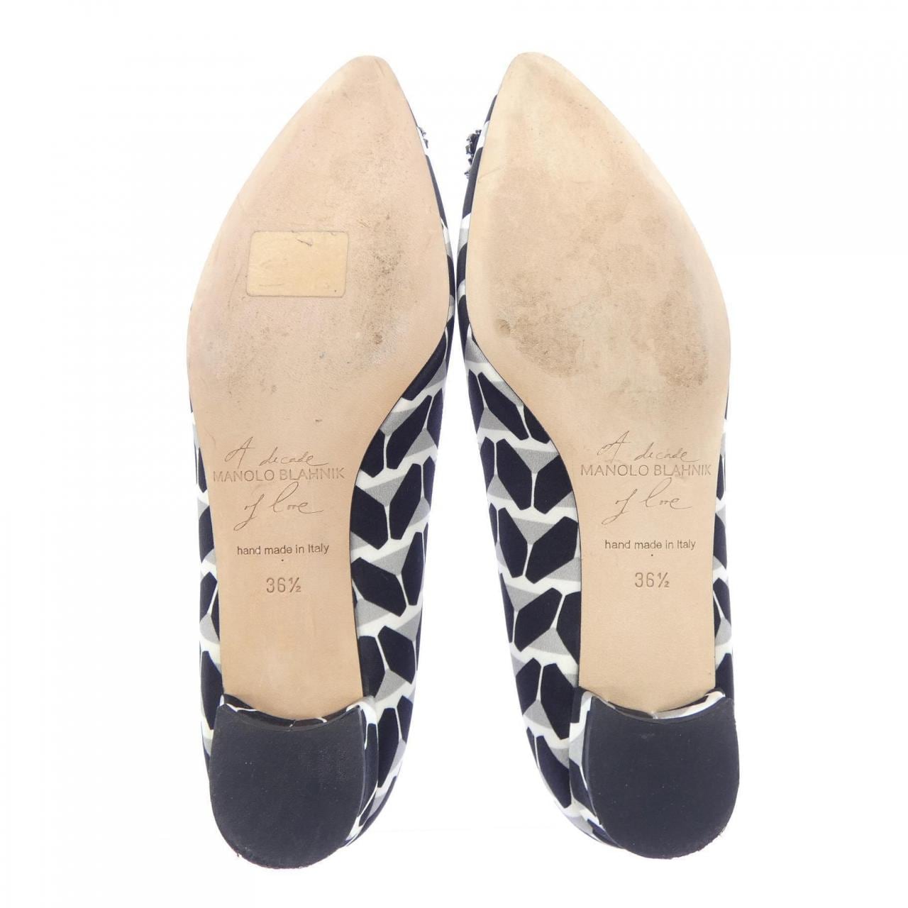マノロブラニク MANOLO BLAHNIK フラットシューズ