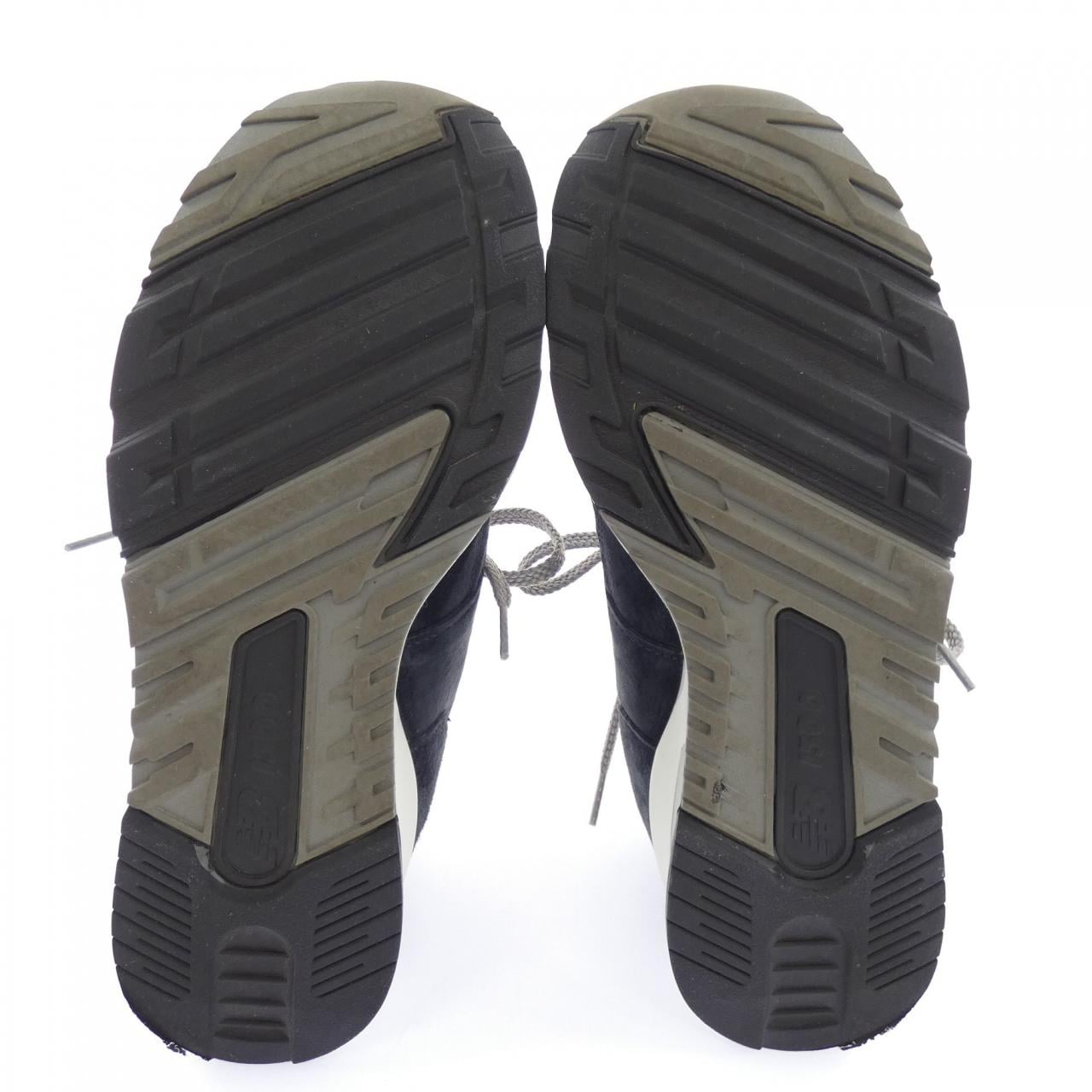 ニューバランス NEW BALANCE U1500PNV スニーカー