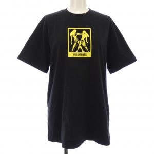 ヴェトモン VETEMENTS Tシャツ