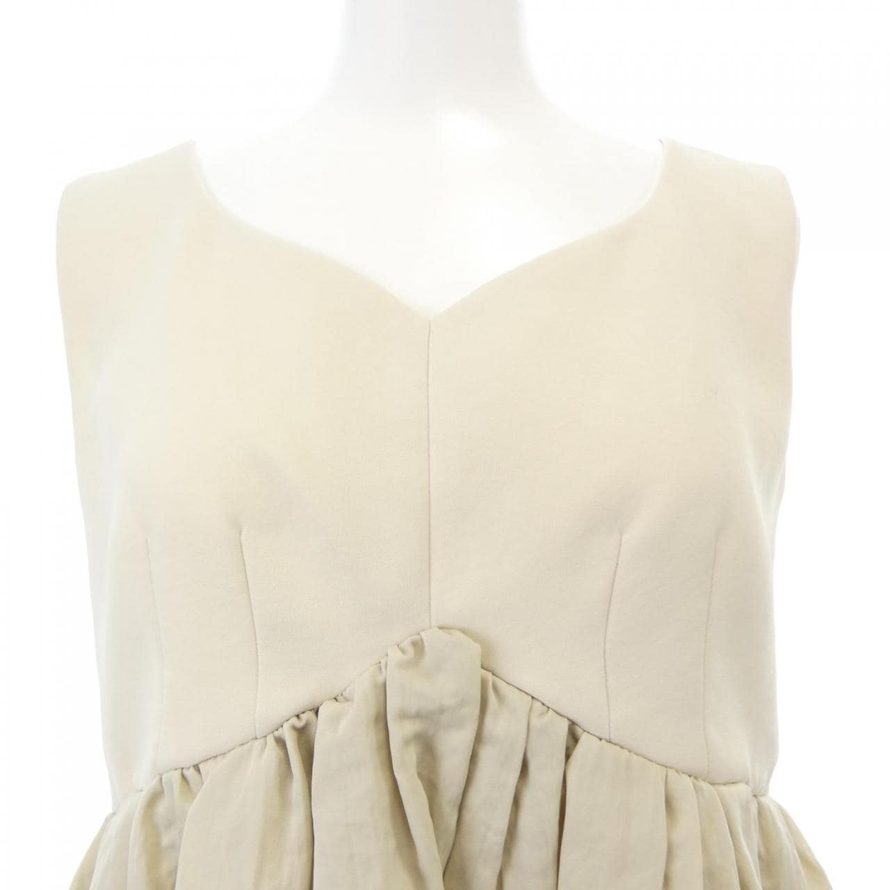 ジルスチュアート JILL STUART トップス