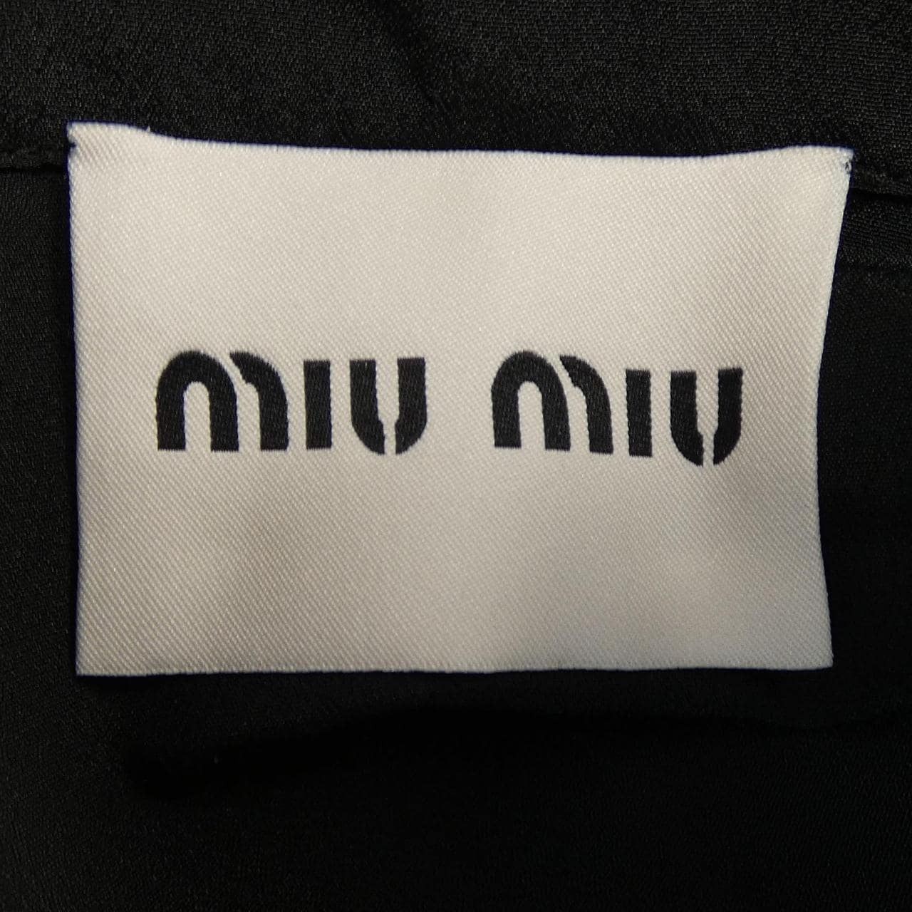 ミュウミュウ MIU MIU MIU MIU ロゴ DNA021 12W3 ワンピース