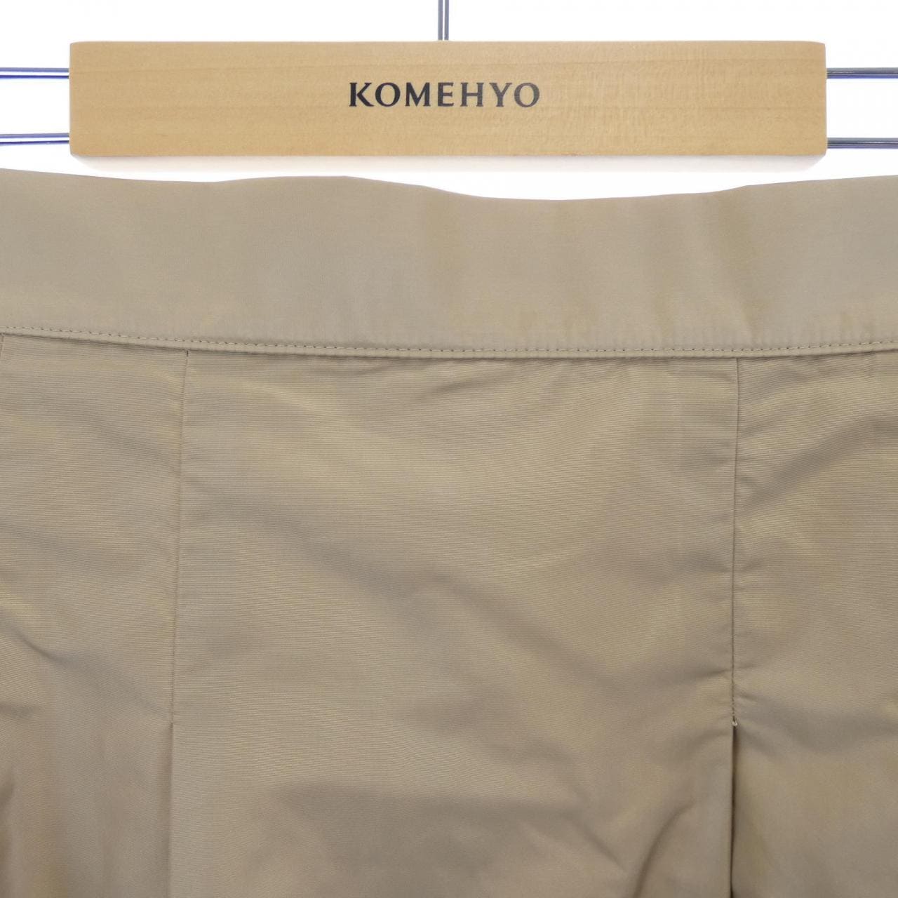 スーパービューティー SUPER BEAUTY スカート