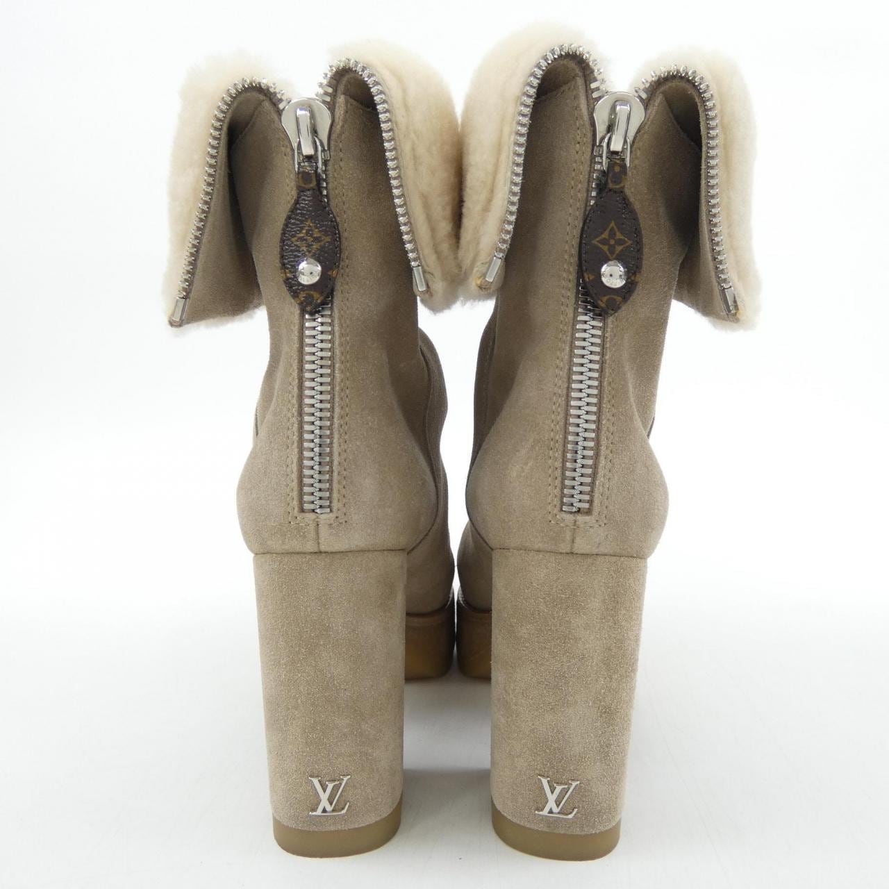 ルイヴィトン LOUIS VUITTON LVボブールライン ブーツ