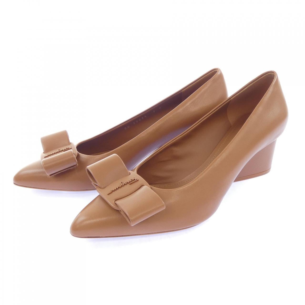 サルヴァトーレフェラガモ SALVATORE FERRAGAMO パンプス