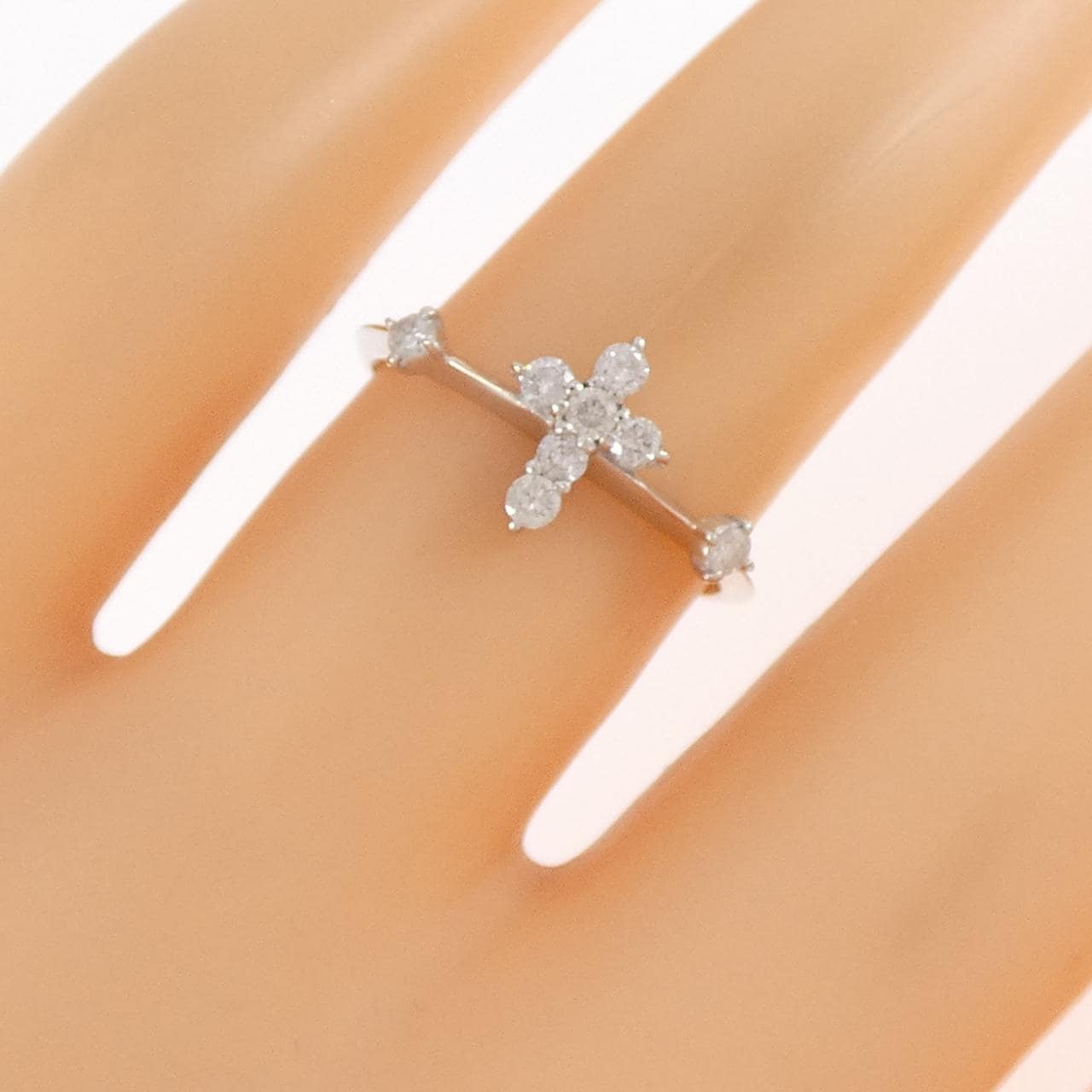 K18WG クロス ダイヤモンド リング 0.2CT