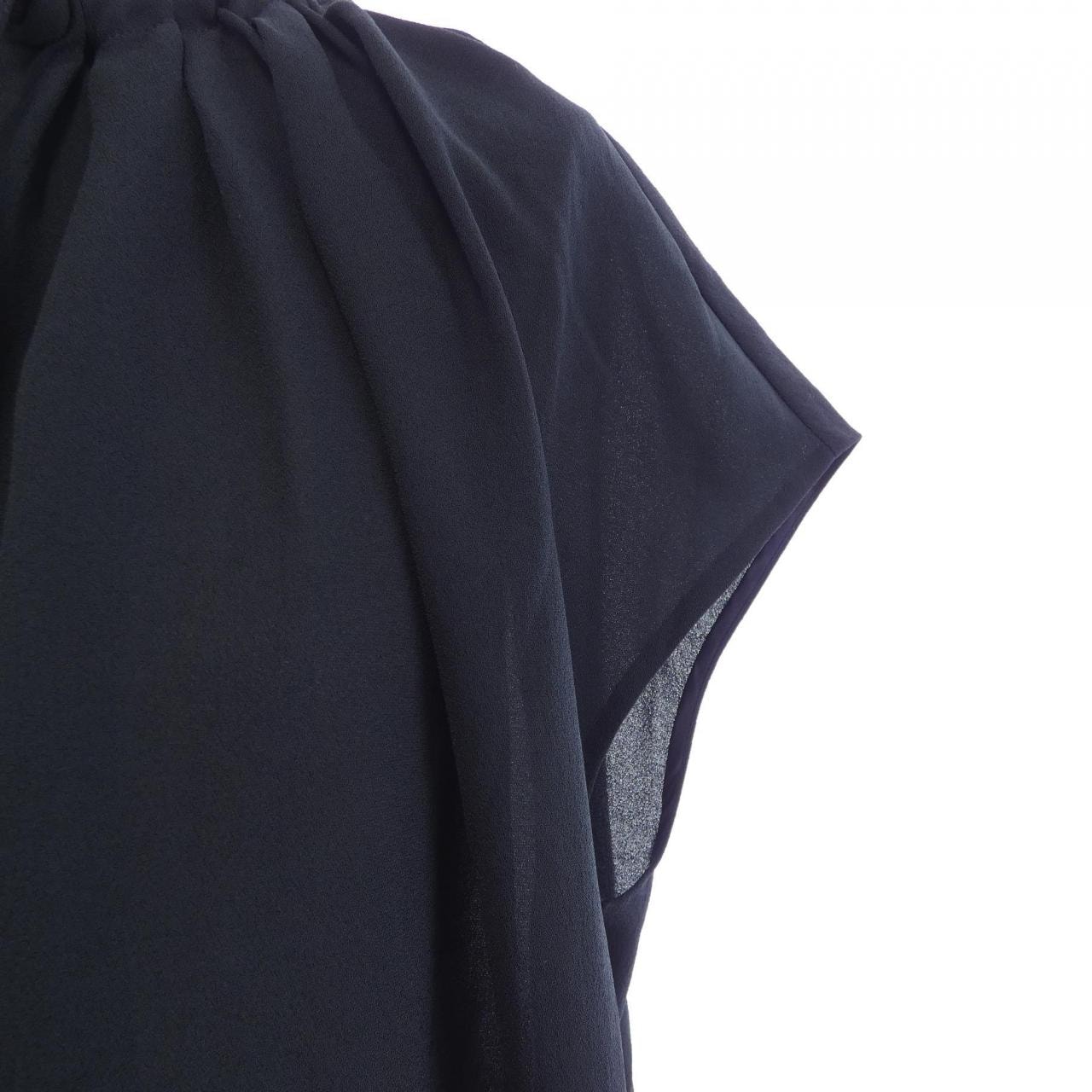 トゥモローランドコレクション TOMORROW LAND COLLEC トップス