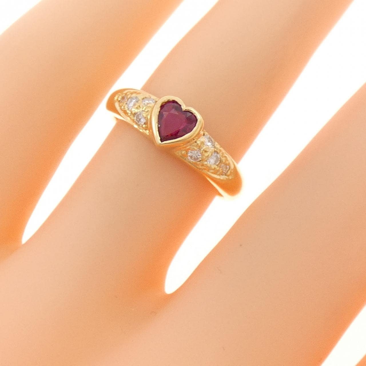 K18YG ハート ルビー リング 0.32CT
