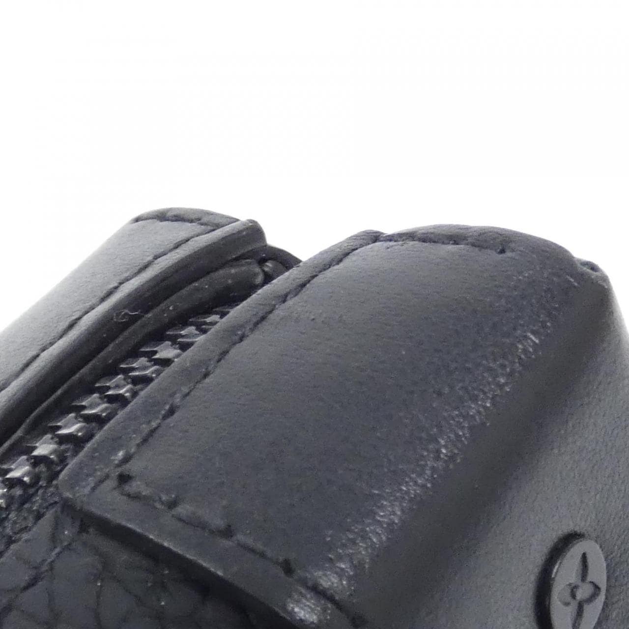 ルイヴィトン トリヨン モノグラム ソフトトランク ウォレット M80224 ショルダーバッグ