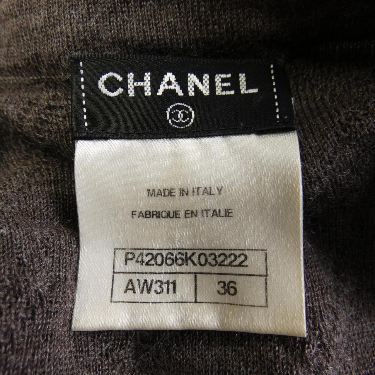 シャネル CHANEL P42066K03222 ニット