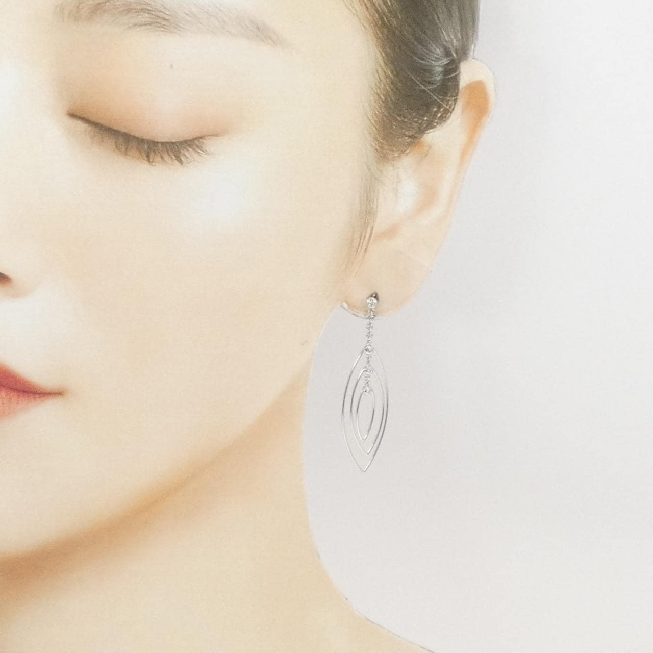 K18WG ダイヤモンド ピアス 0.10CT