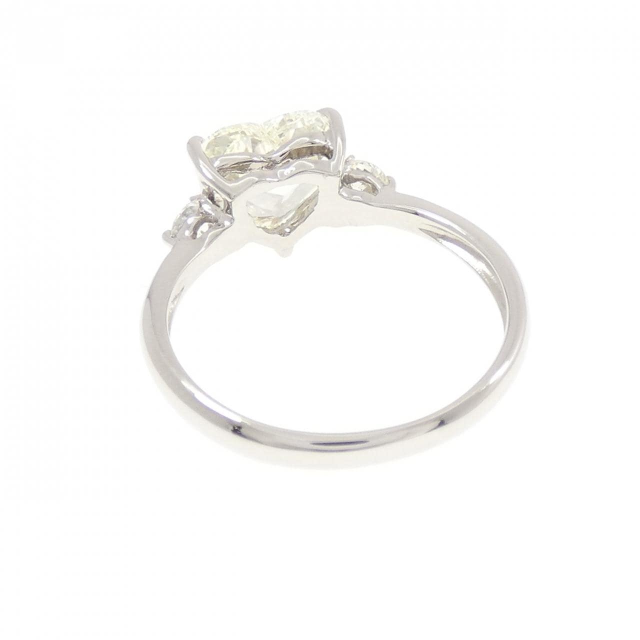 PT900 ダイヤモンド リング 2.007CT M VS1 ファンシーカット
