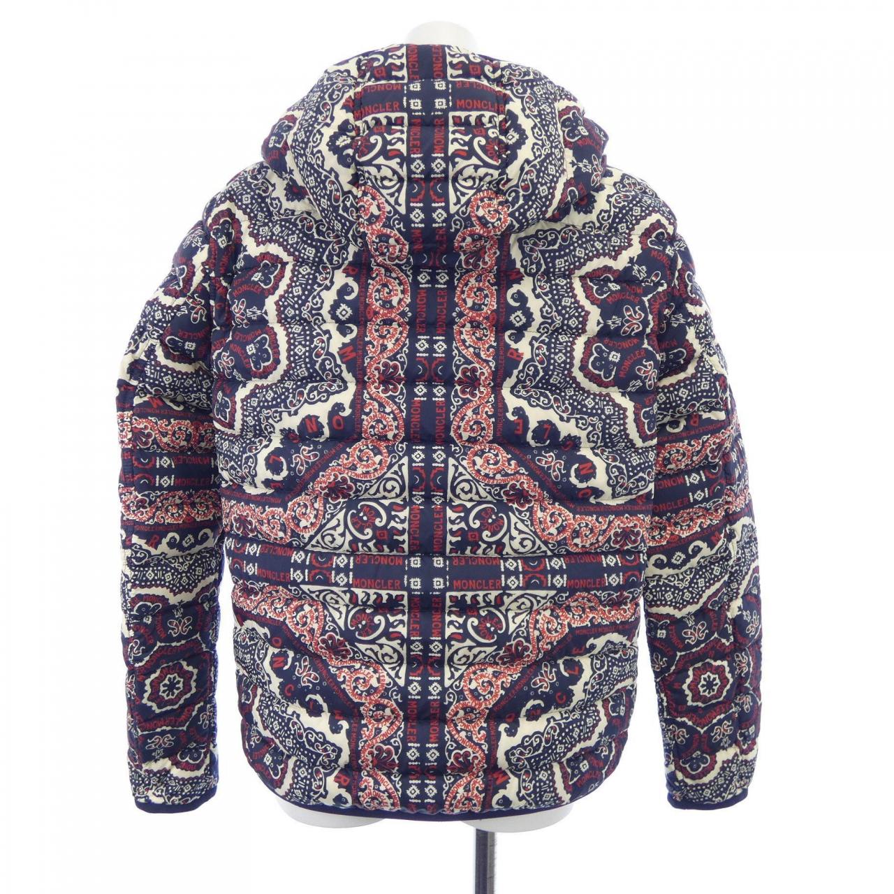 モンクレール MONCLER ダウンジャケット
