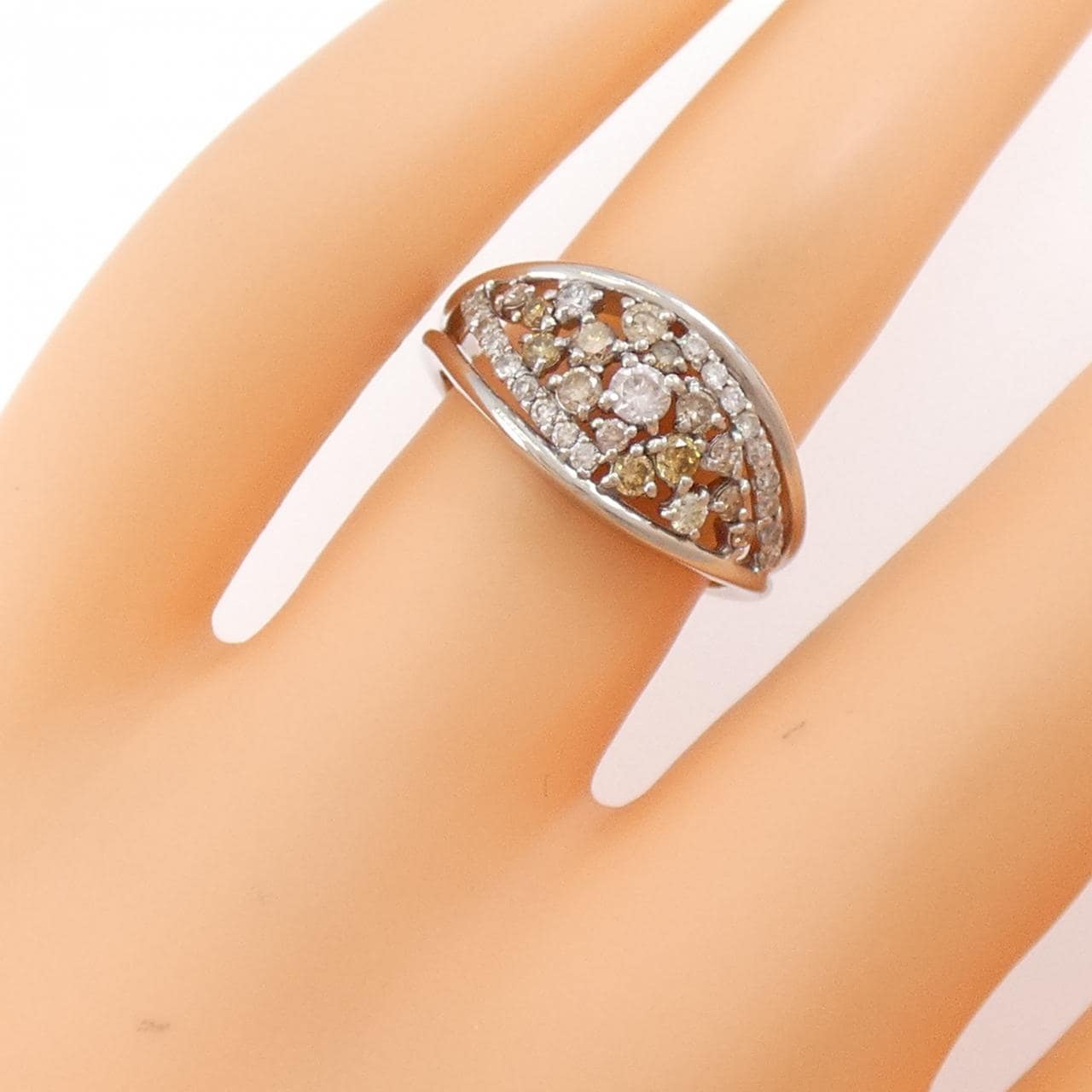 K18WG ダイヤモンド リング 0.55CT