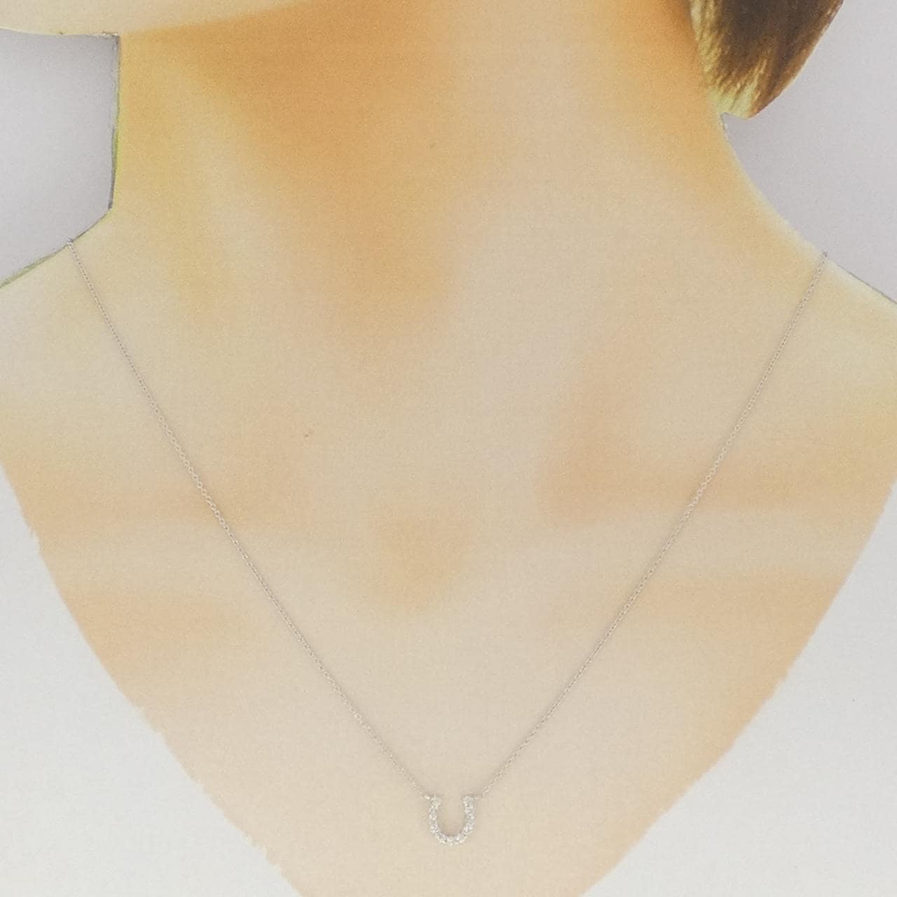 K18WG ホースシュー ダイヤモンド ネックレス 0.11CT