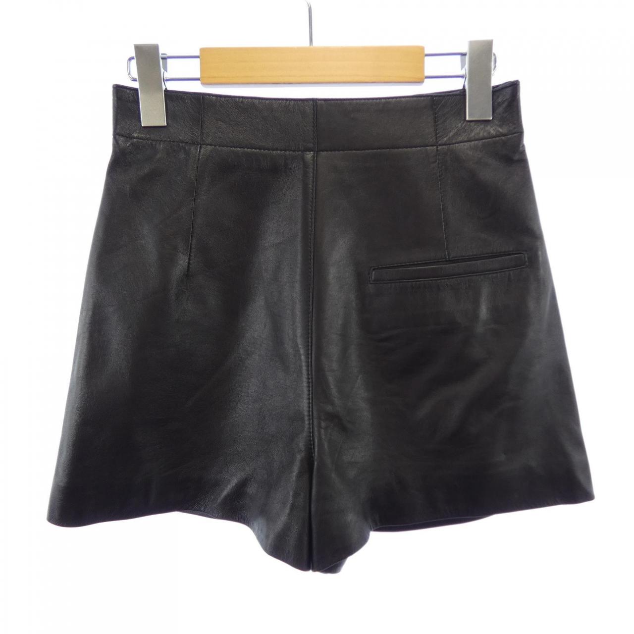 クリスチャンディオール CHRISTIAN DIOR CDバックル スコート　30MONTAIGNE 045P45AL015 ショートパンツ