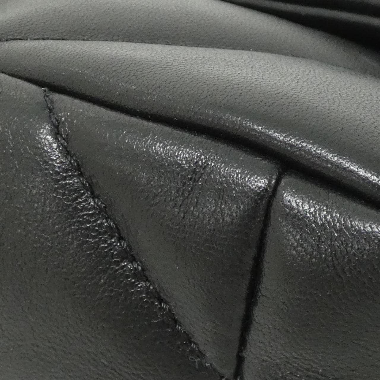 シャネル シャネル19 ライン AS1160 ショルダーバッグ