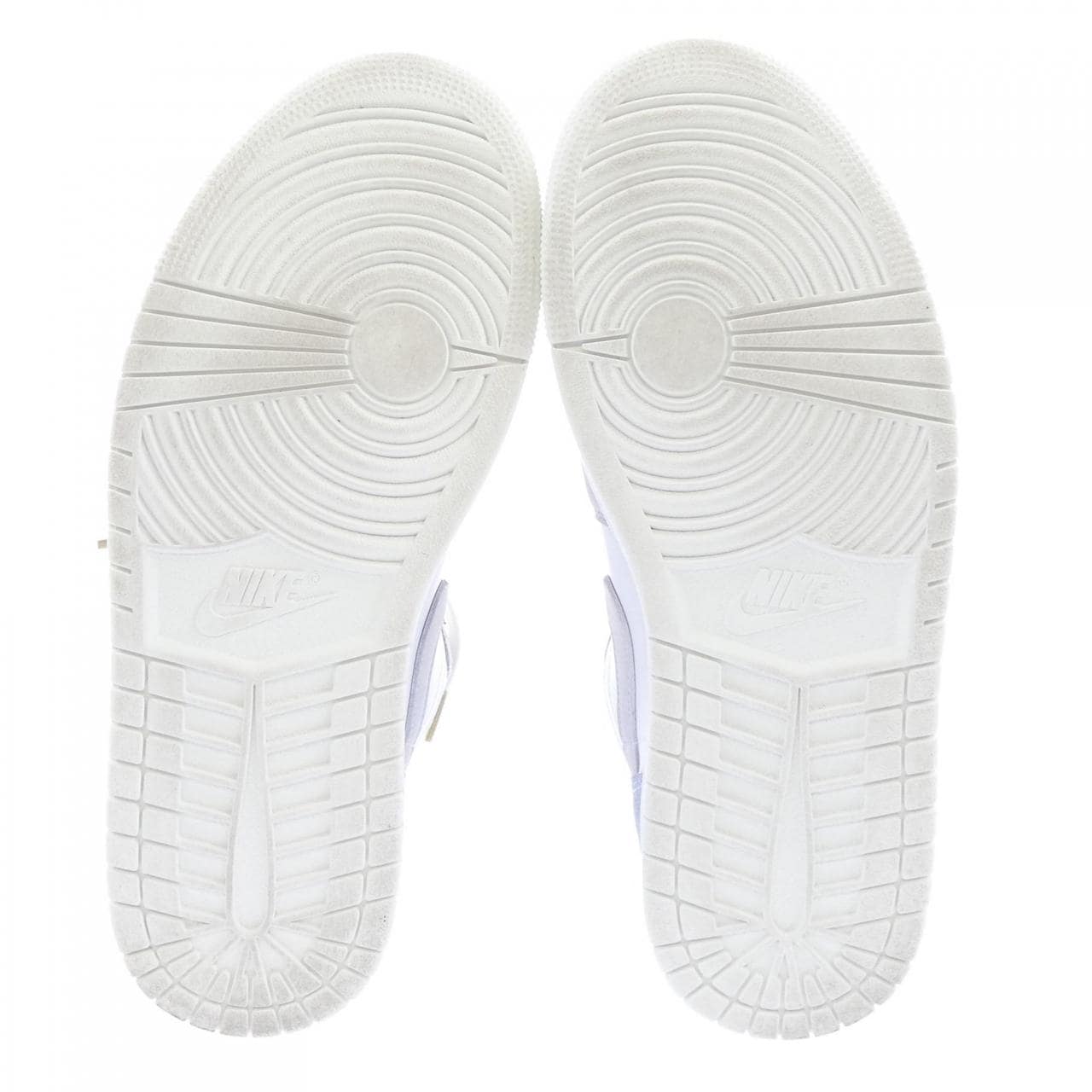 ナイキ ジョーダン NIKE JORDAN CV3043-100 スニーカー