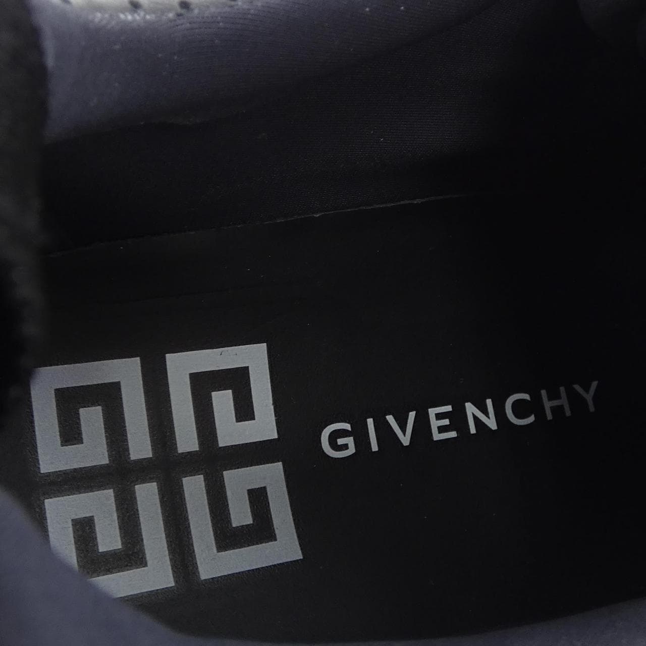 GIVENCHY sneakers