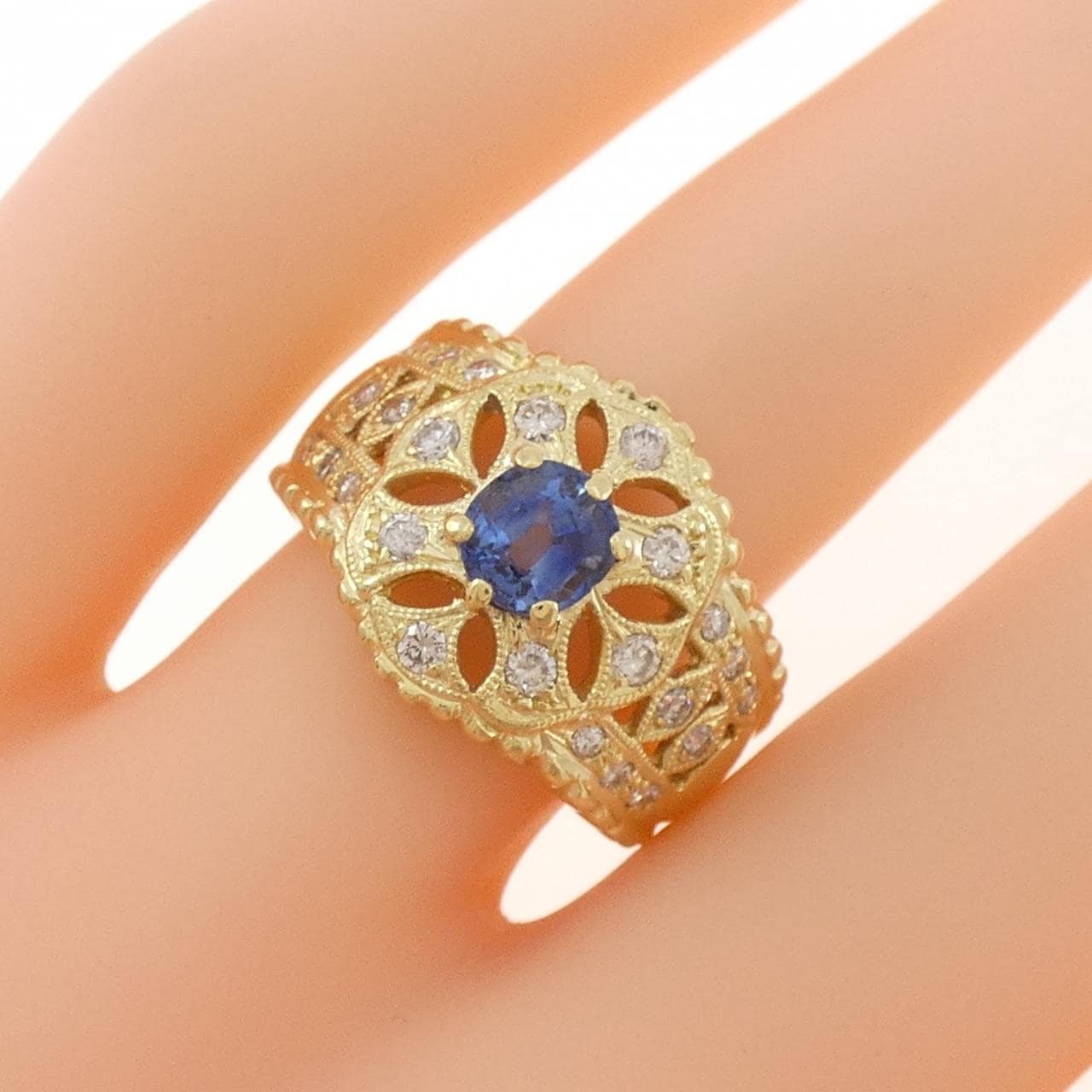 K18YG サファイヤ リング 0.72CT