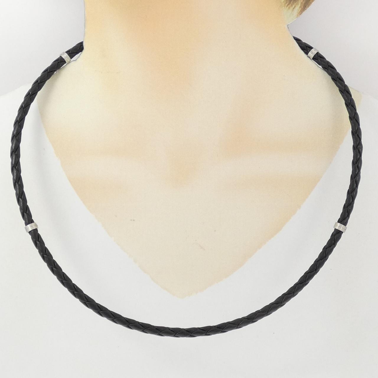 イーノス K18WG ネックレス