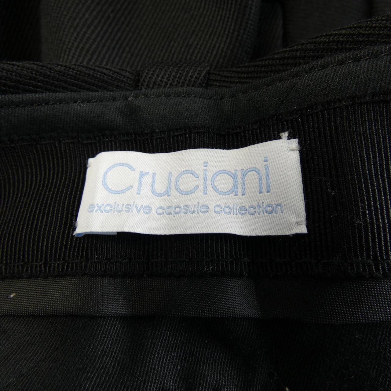 クルチアーニ Cruciani 241604 パンツ