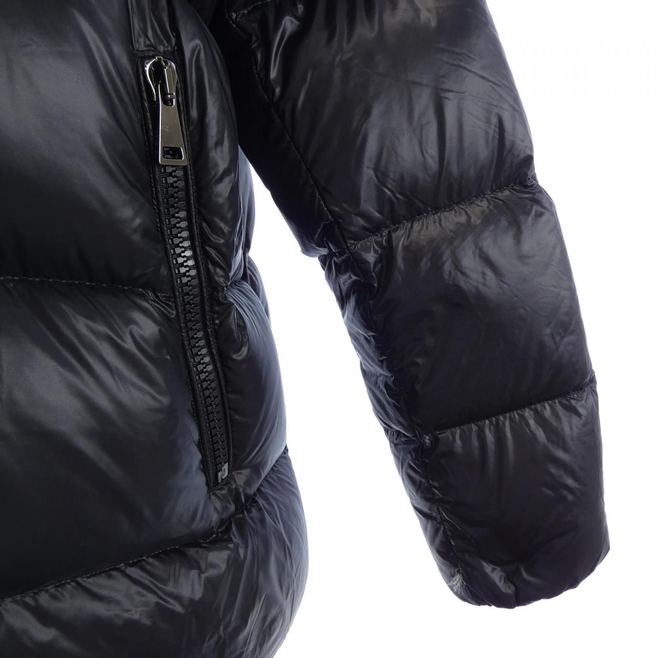 モンクレール MONCLER SERITTE ダウンジャケット