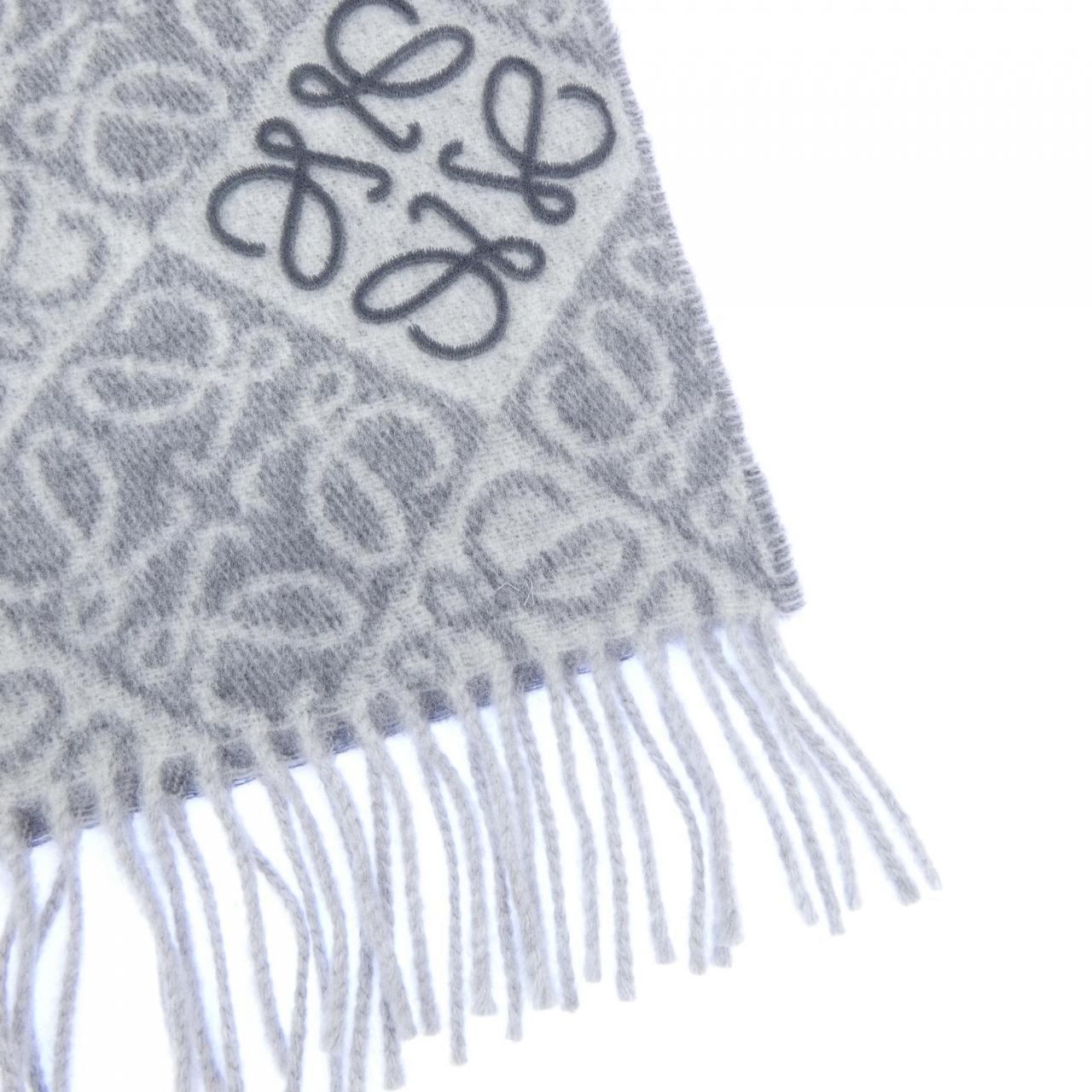 ロエベ LOEWE F811SS1X01 MUFFLER