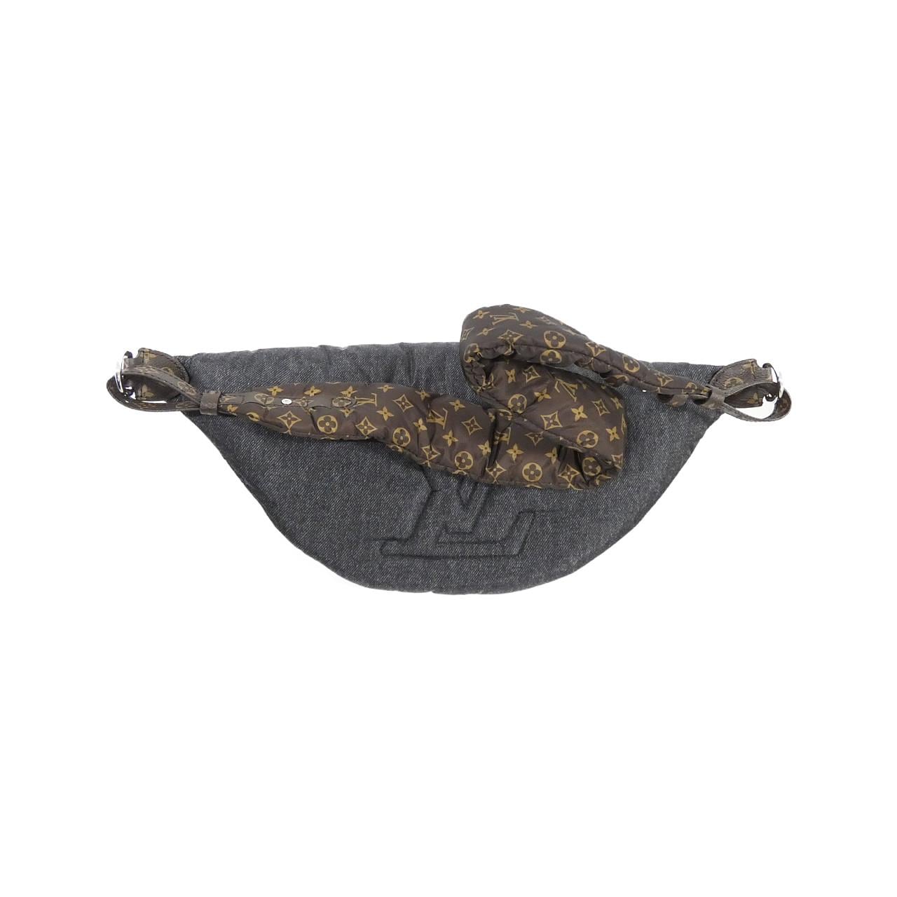 LOUIS VUITTON Puffy Glam (LV SKI) 高腰肩背包 M26542