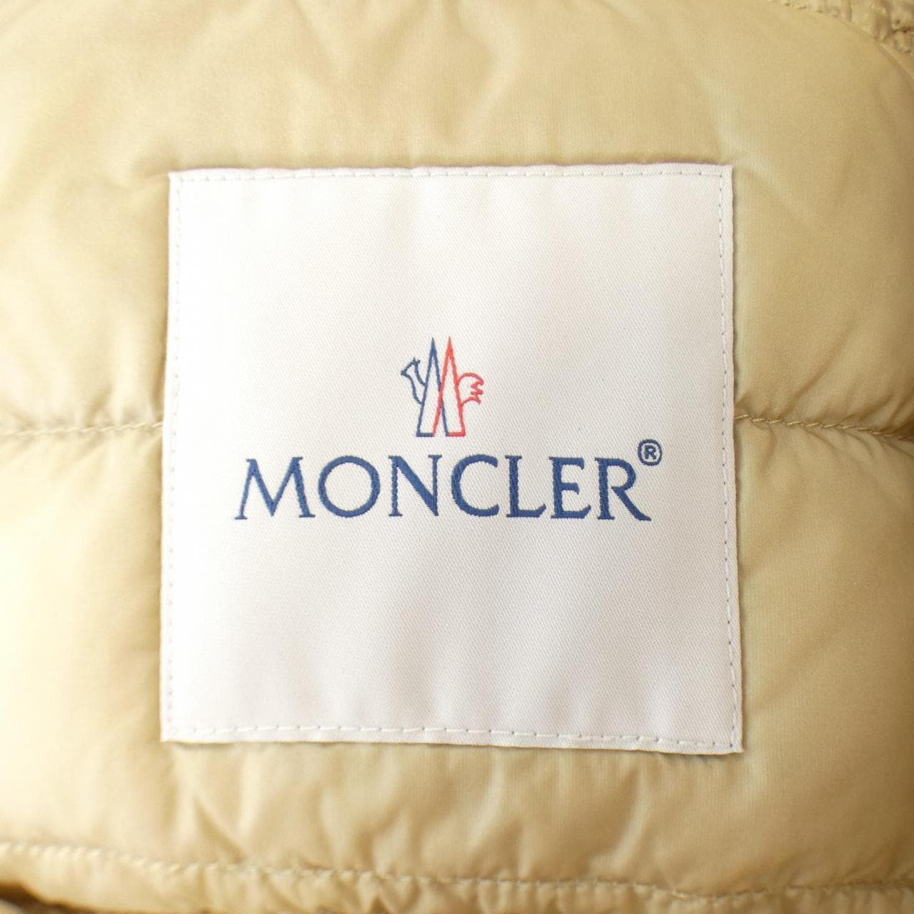 【新品】モンクレール MONCLER ダウンジャケット