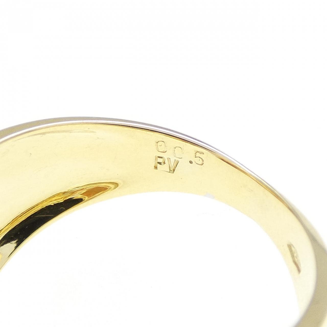 ポンテヴェキオ ダイヤモンド リング 0.05CT