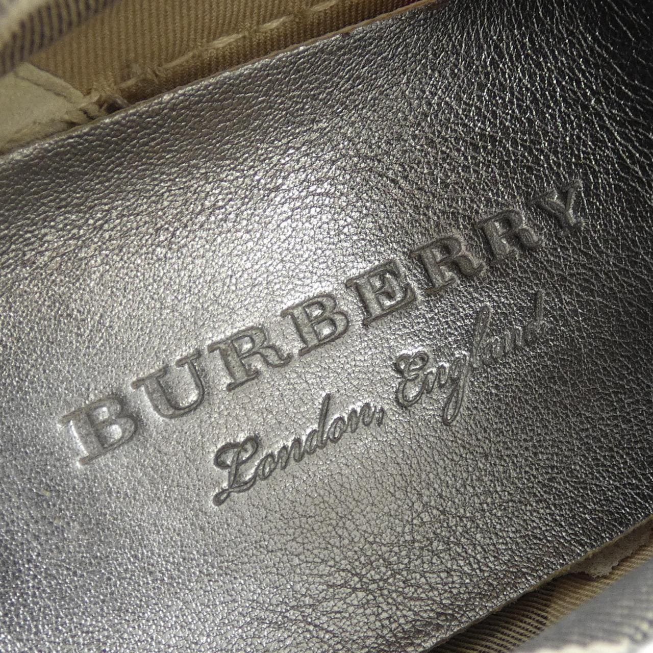 バーバリー BURBERRY スニーカー