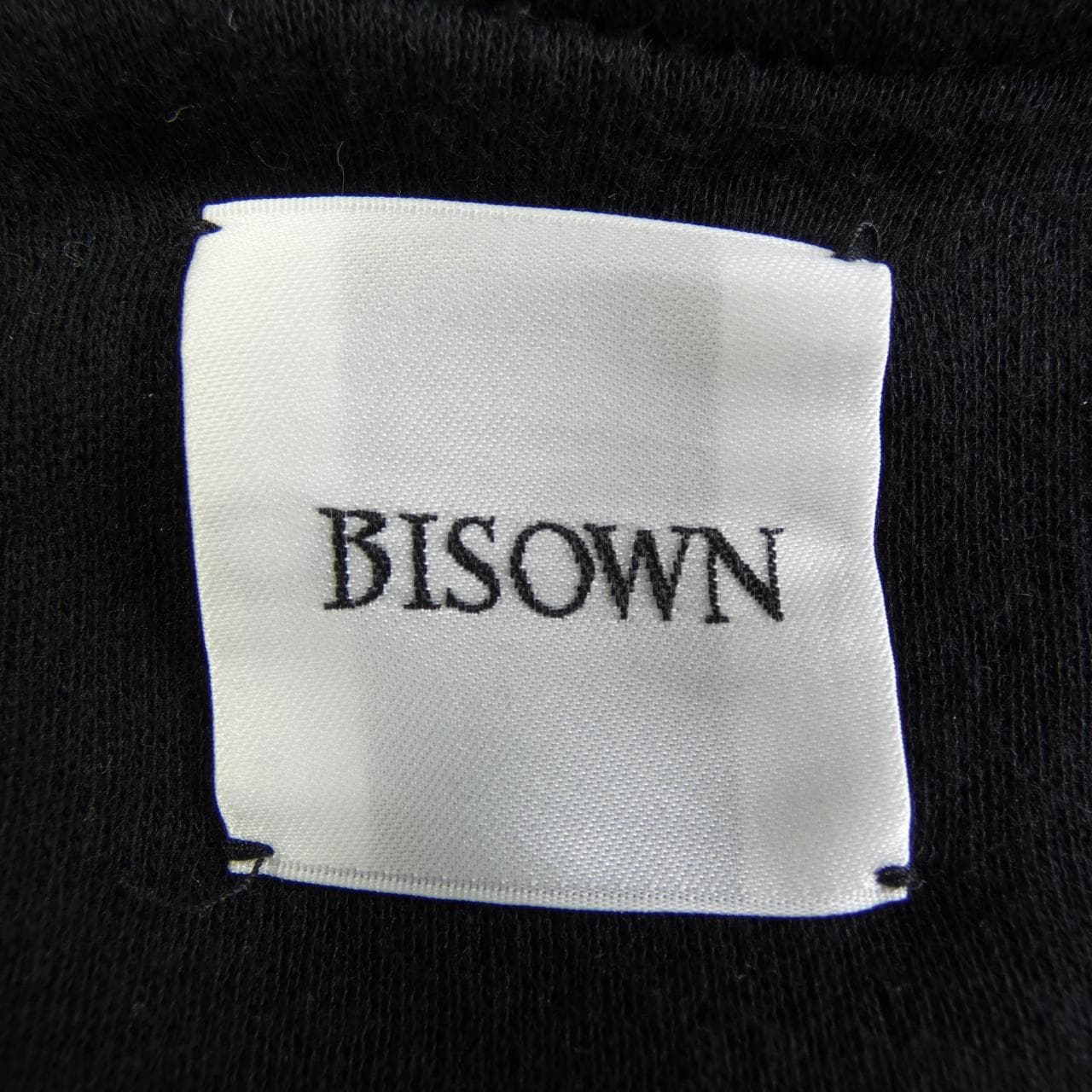 BISOWN トップス