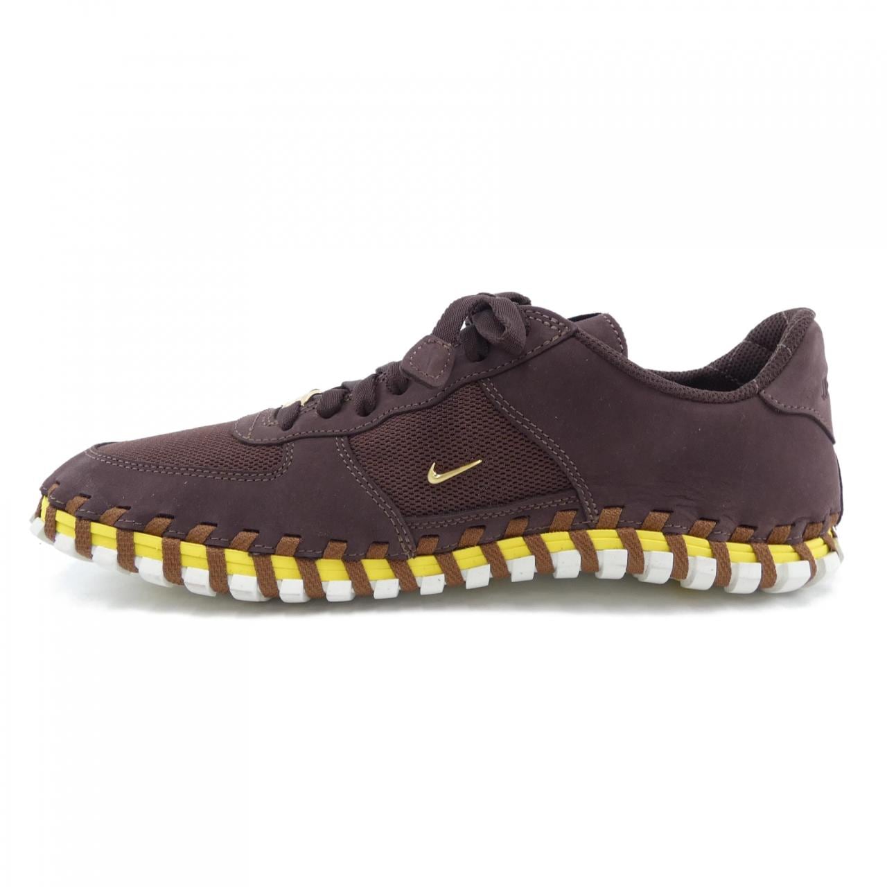ナイキ NIKE スニーカー