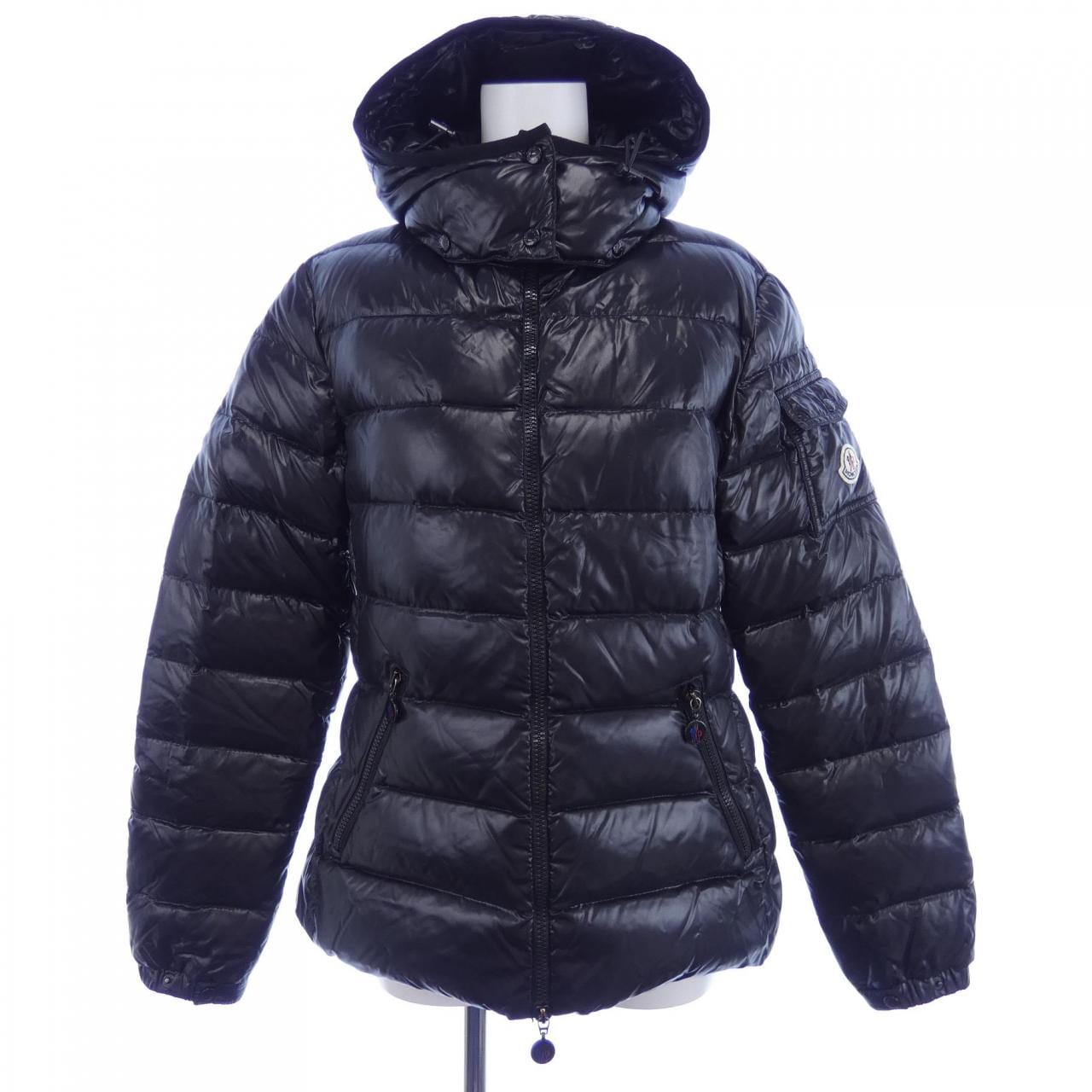 モンクレール MONCLER ダウンジャケット