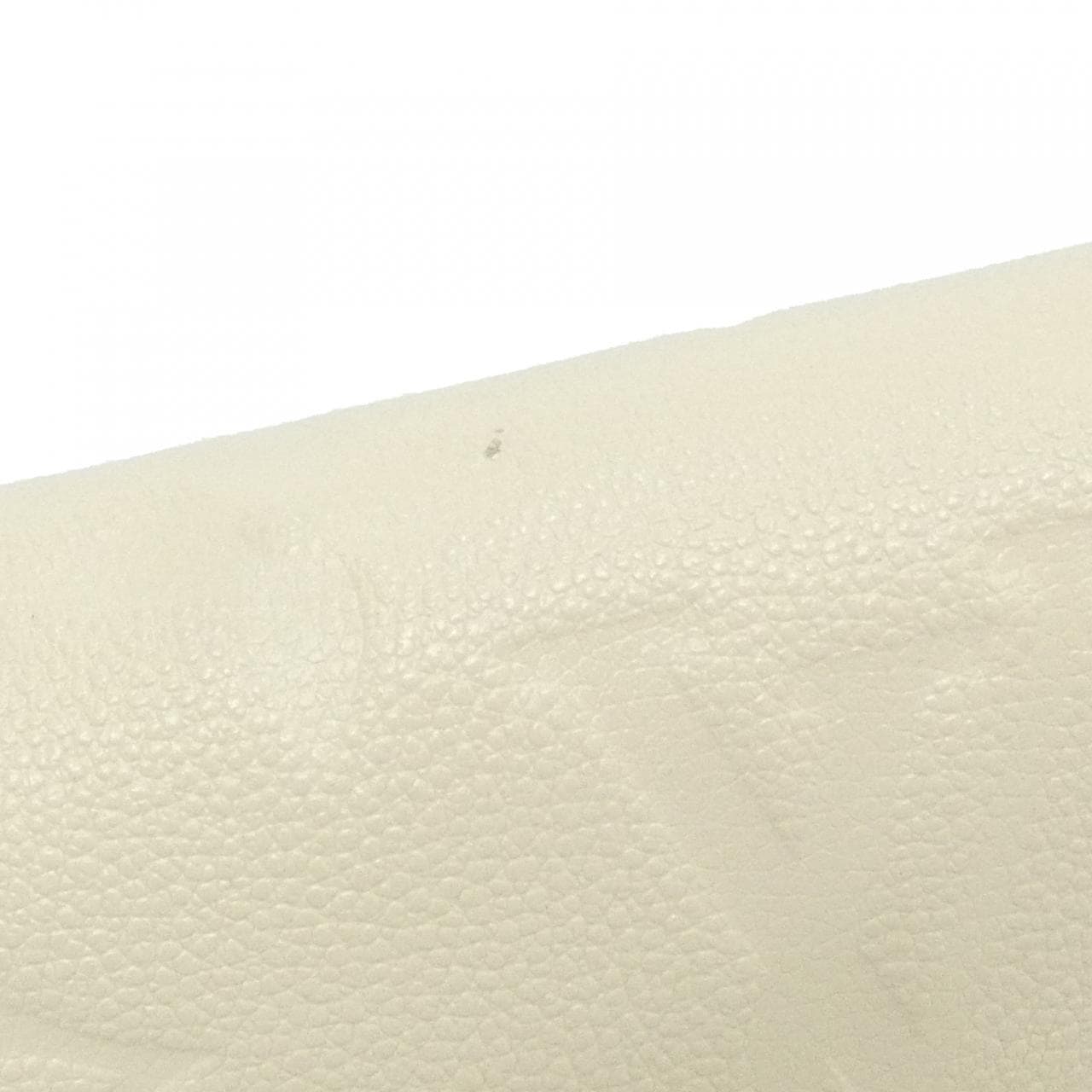 ルイヴィトン モノグラム アンプラント ウォレット オン チェーン アイビー M82210 ショルダーバッグ