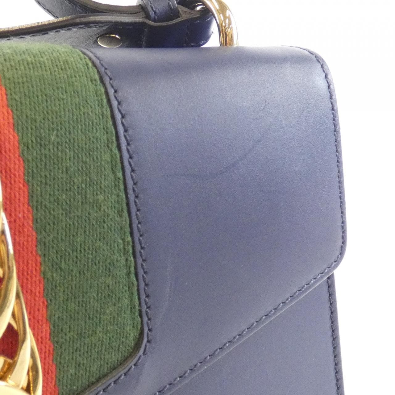 グッチ SYLVIE 421882 ショルダーバッグ