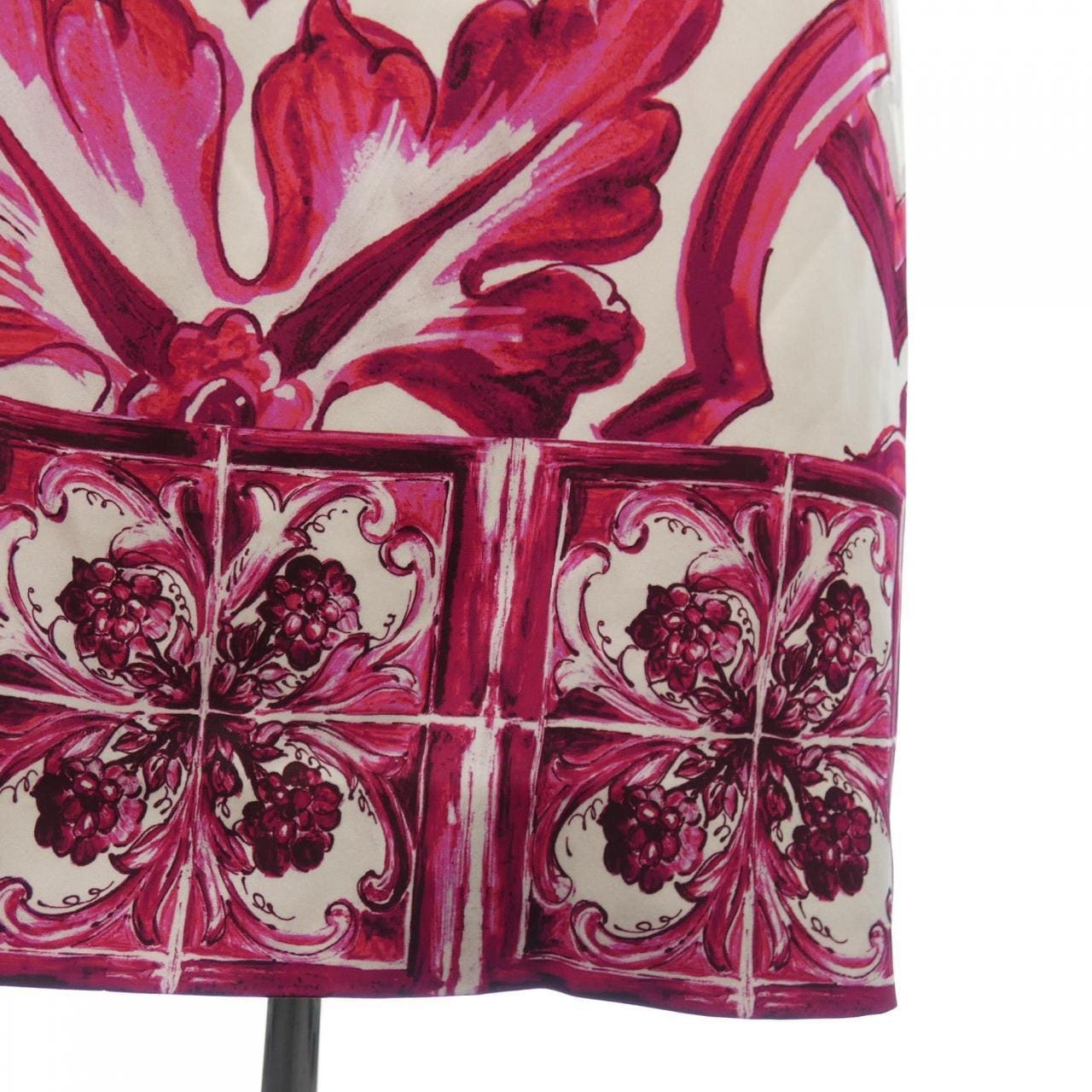 ドルチェアンドガッバーナ DOLCE&GABBANA スカート