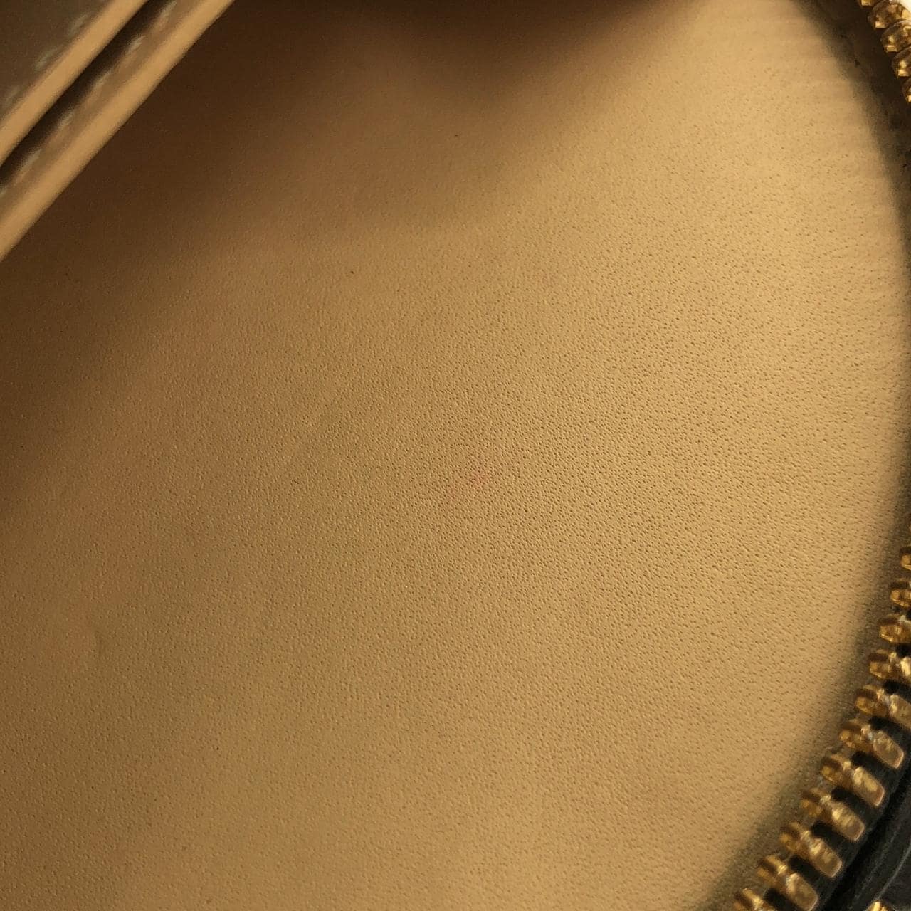 ルイヴィトン モノグラム リバース ミニ ボワット シャポー M68276 ショルダーバッグ