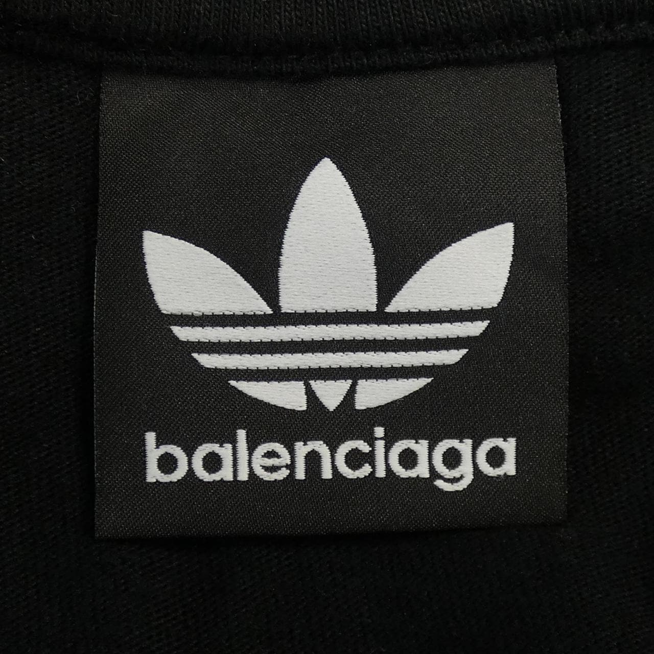 バレンシアガ BALENCIAGA Tシャツ